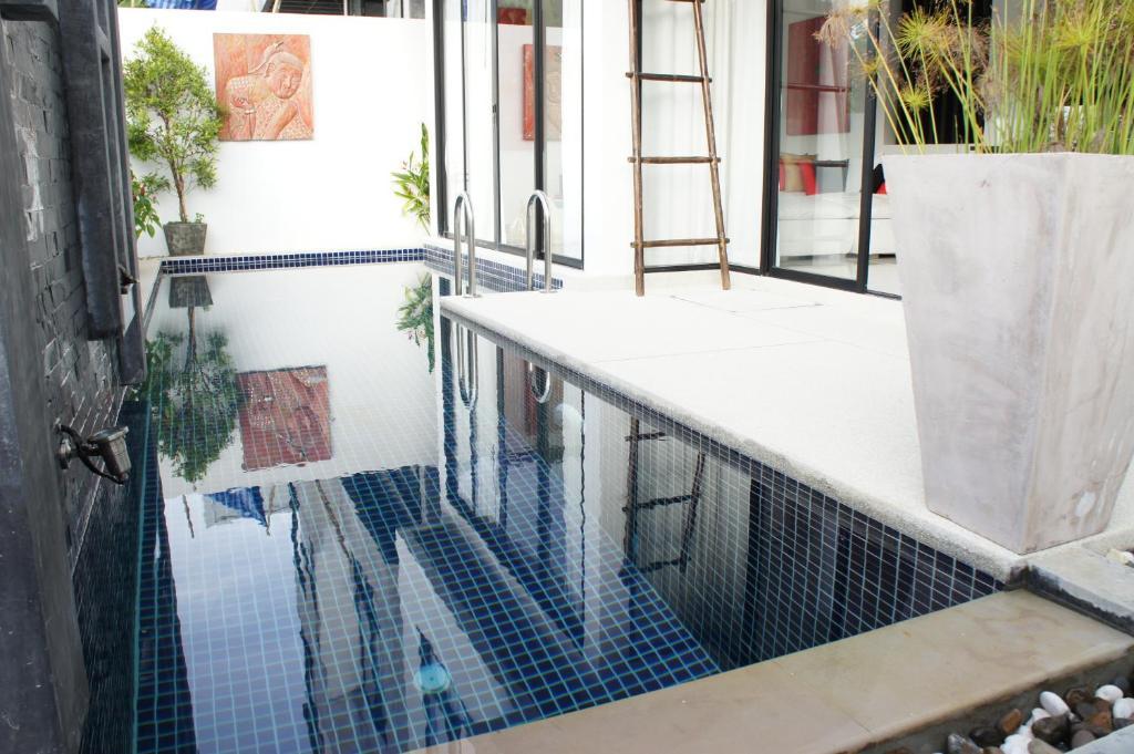 บายเดอะเลค Villa Nai Harn ห้อง รูปภาพ