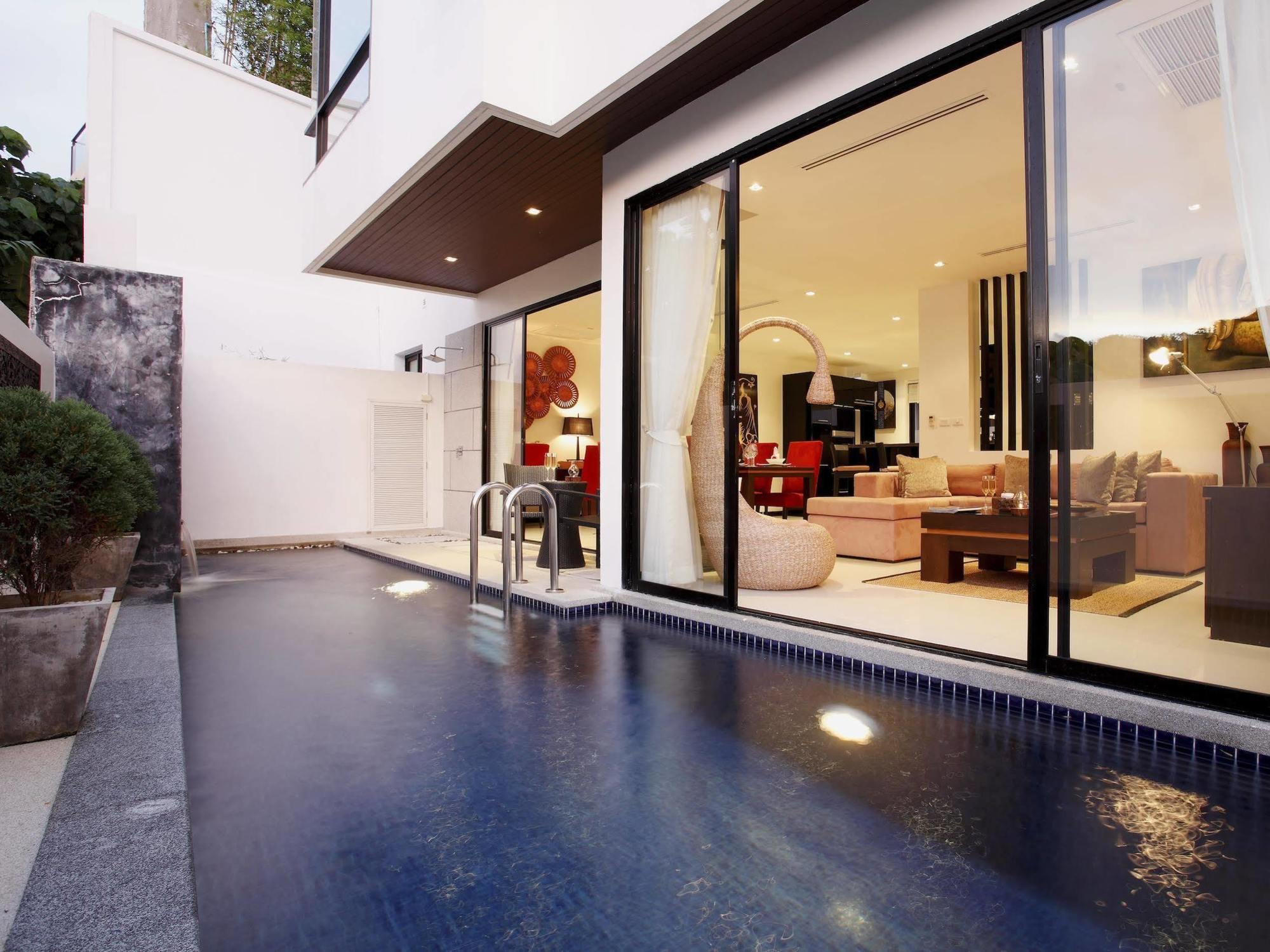 บายเดอะเลค Villa Nai Harn ภายนอก รูปภาพ
