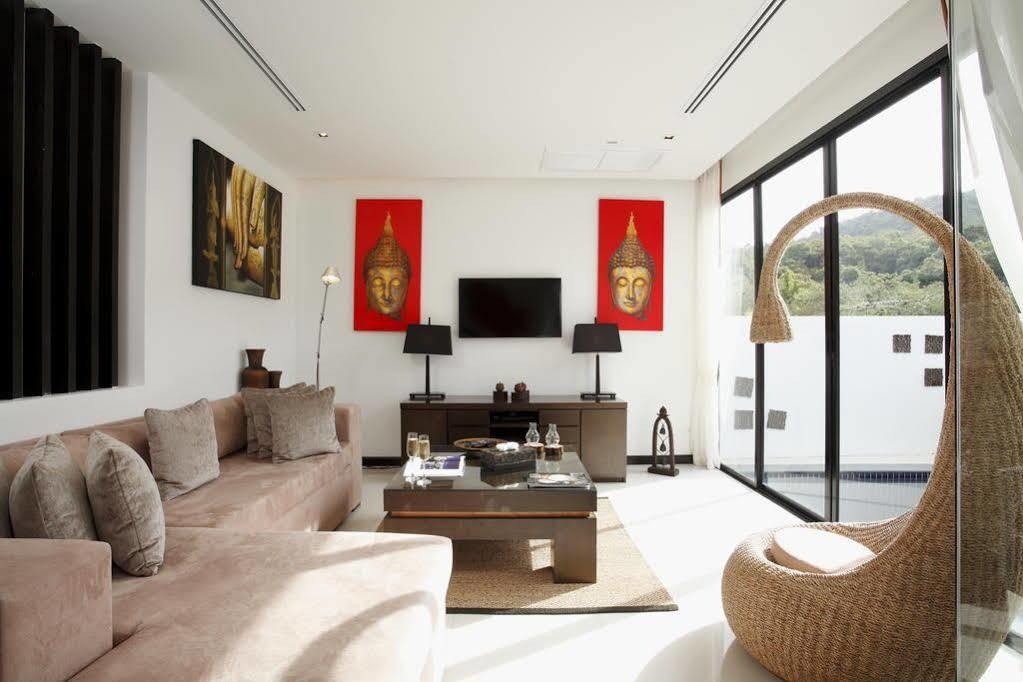บายเดอะเลค Villa Nai Harn ภายนอก รูปภาพ